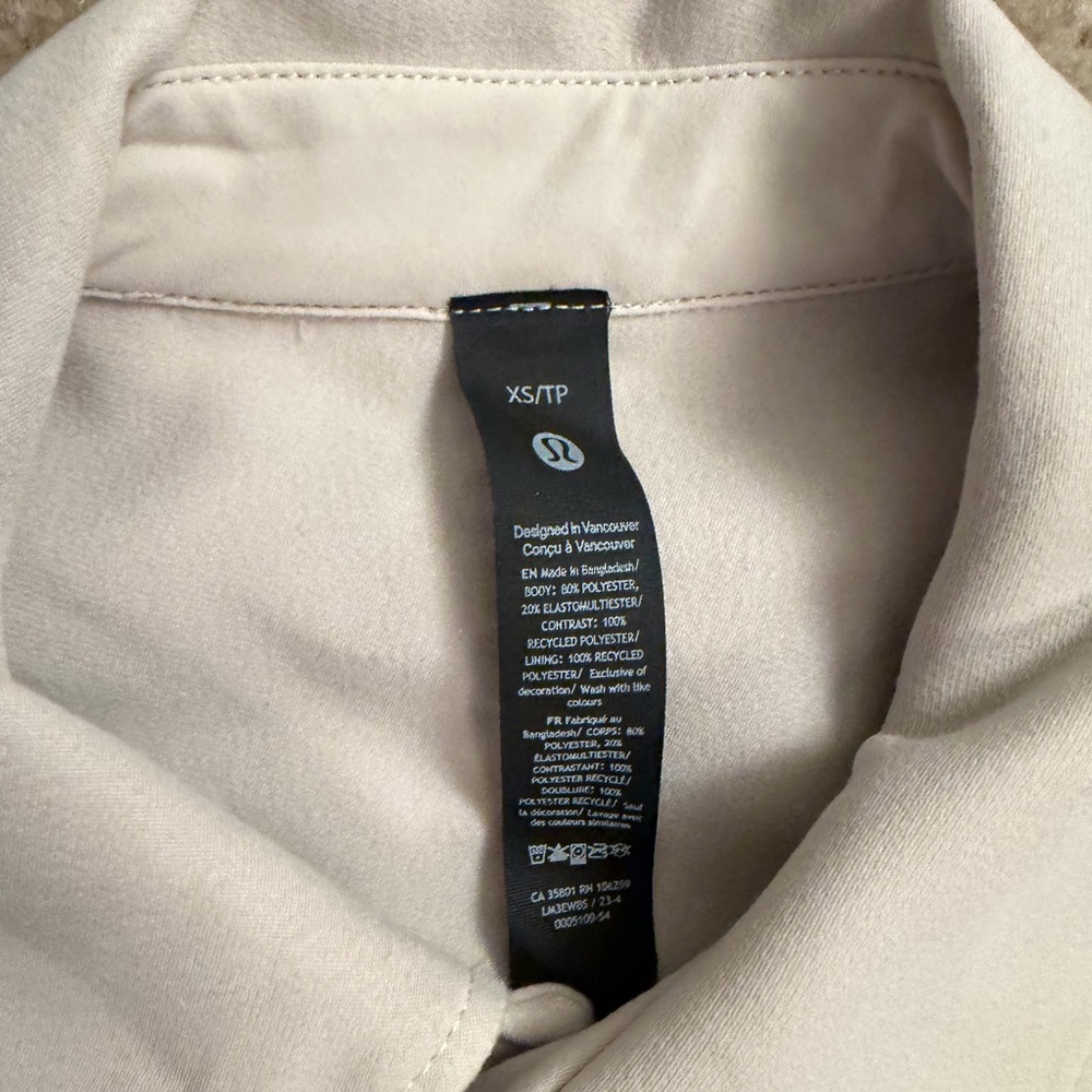 lululemon athletica Cream Lightweight Overshirt Jacket - Picture 3 of 3